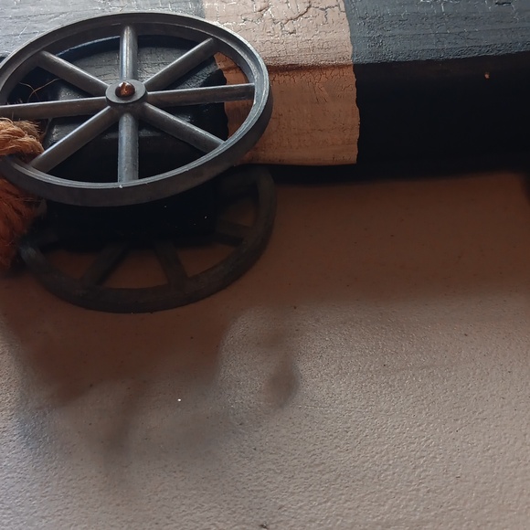 Primitive pig - Picture 8 of 8